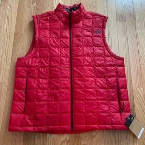North Face Thermoball Eco 2.0 Vest Red New With Tags Size Extra Large $100